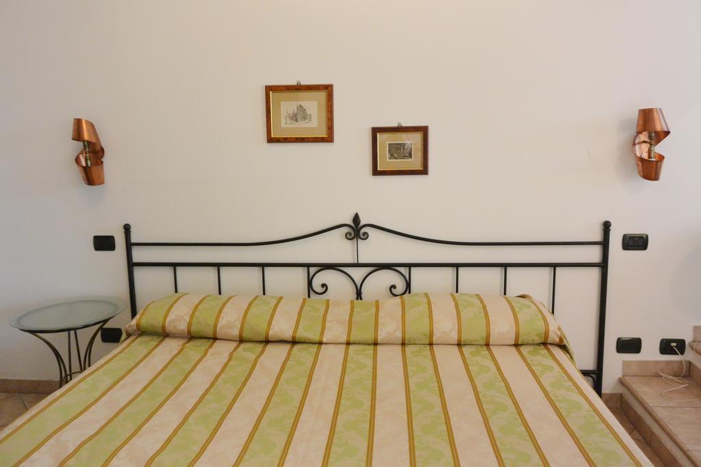 Hotel Ristorante Italia Certosa di Pavia Eksteriør billede